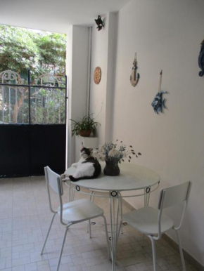 La Casa Del Nespolo tranquillo alloggio vicino alla stazione San Remo